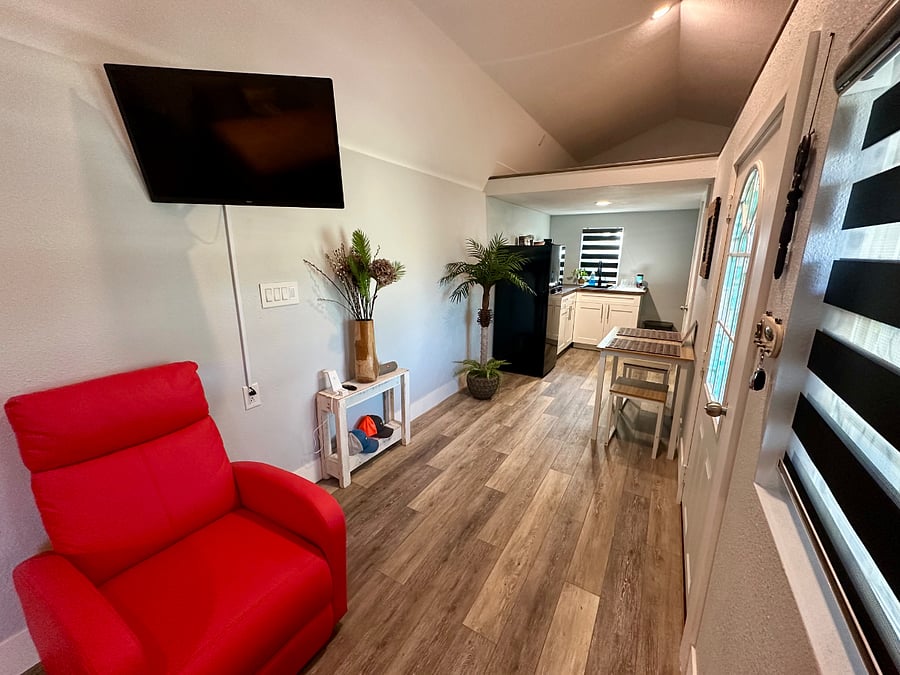 Furnished Finder property 817359_2 photo 5