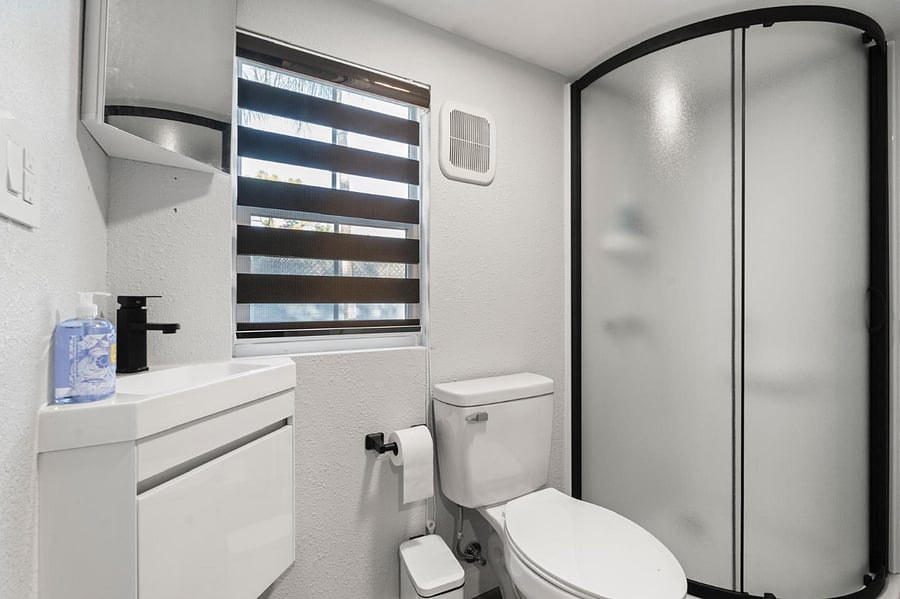 Furnished Finder property 817359_3 photo 5