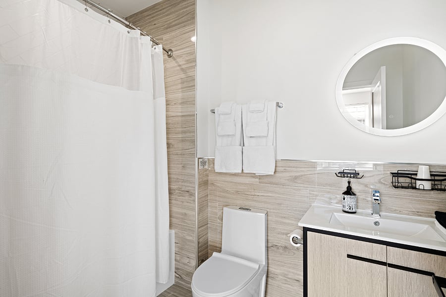 Furnished Finder property 817401_1 photo 24