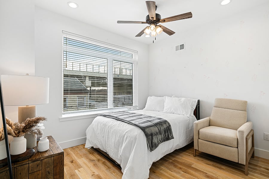 Furnished Finder property 817401_1 photo 26