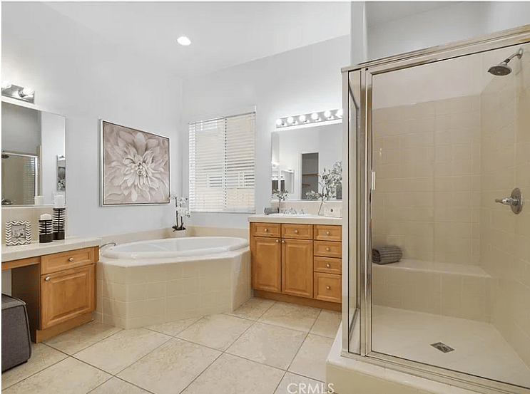Furnished Finder property 817408_1 photo 12