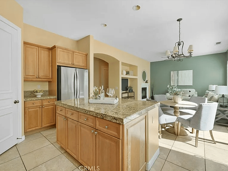 Furnished Finder property 817408_1 photo 17