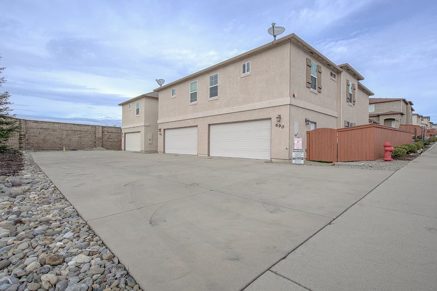 2 car garage