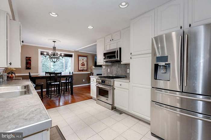Furnished Finder property 817493_1 photo 13