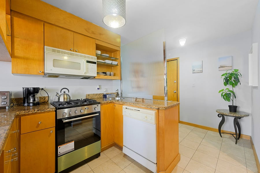Furnished Finder property 817500_1 photo 4