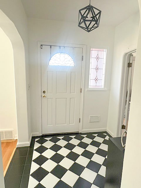 Furnished Finder property 817521_1 photo 8