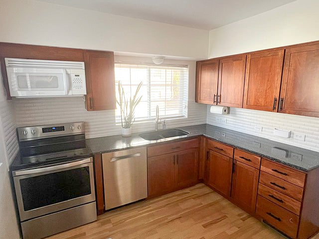 Furnished Finder property 817521_1 photo 12
