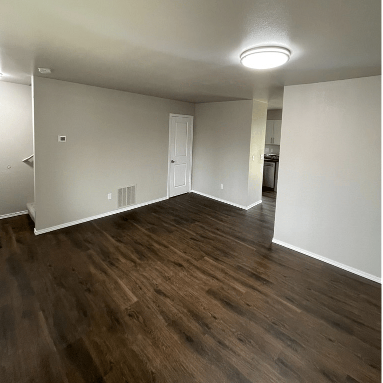 Furnished Finder property 817545_1 photo 3