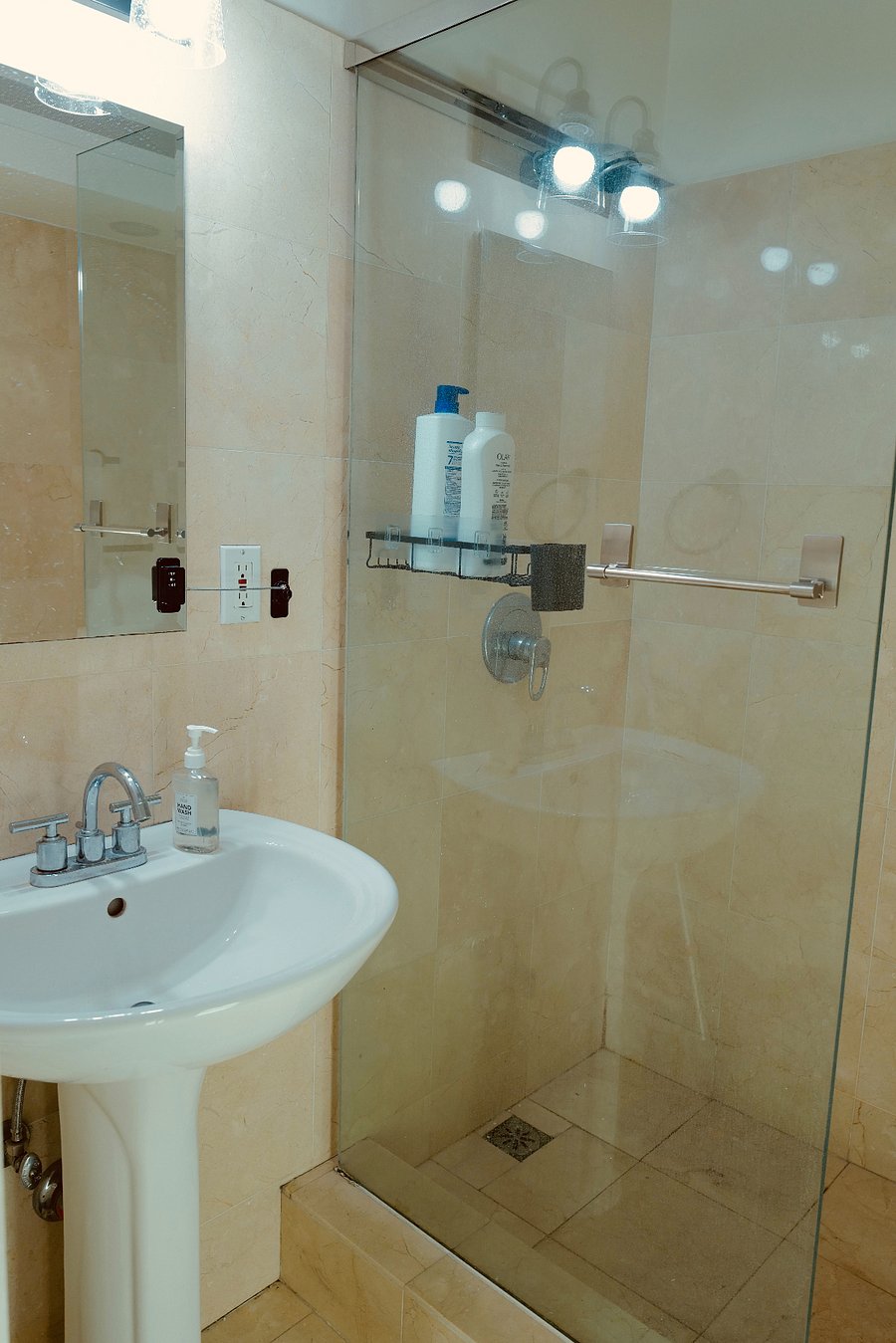 Furnished Finder property 817555_1 photo 11