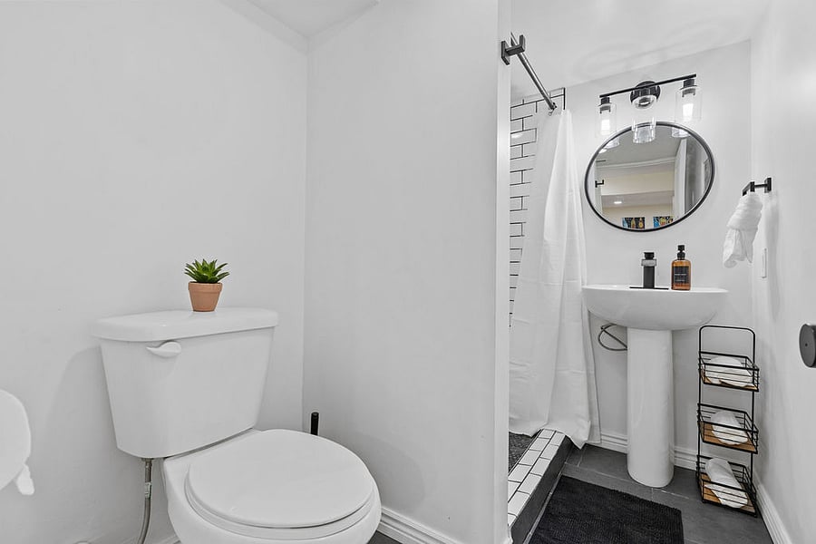 Furnished Finder property 817612_1 photo 32