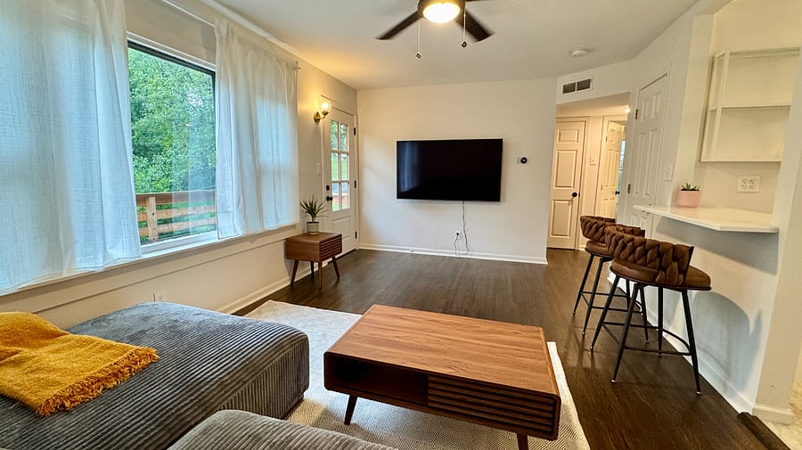 Furnished Finder property 817616_1 photo 3