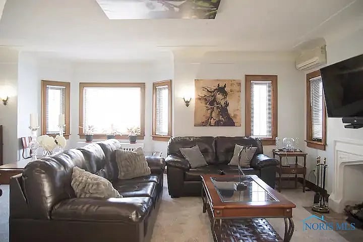Furnished Finder property 817627_1 photo 4