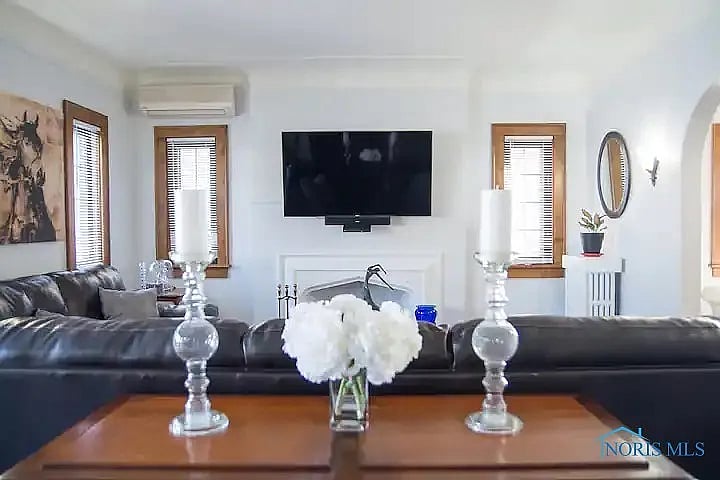 Furnished Finder property 817627_1 photo 10