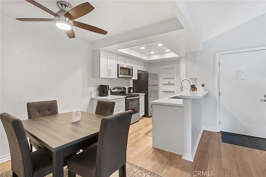 Furnished Finder property 817660_1 photo 3