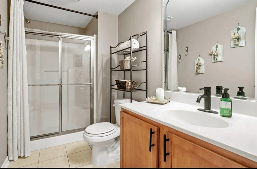 Furnished Finder property 817674_1 photo 15