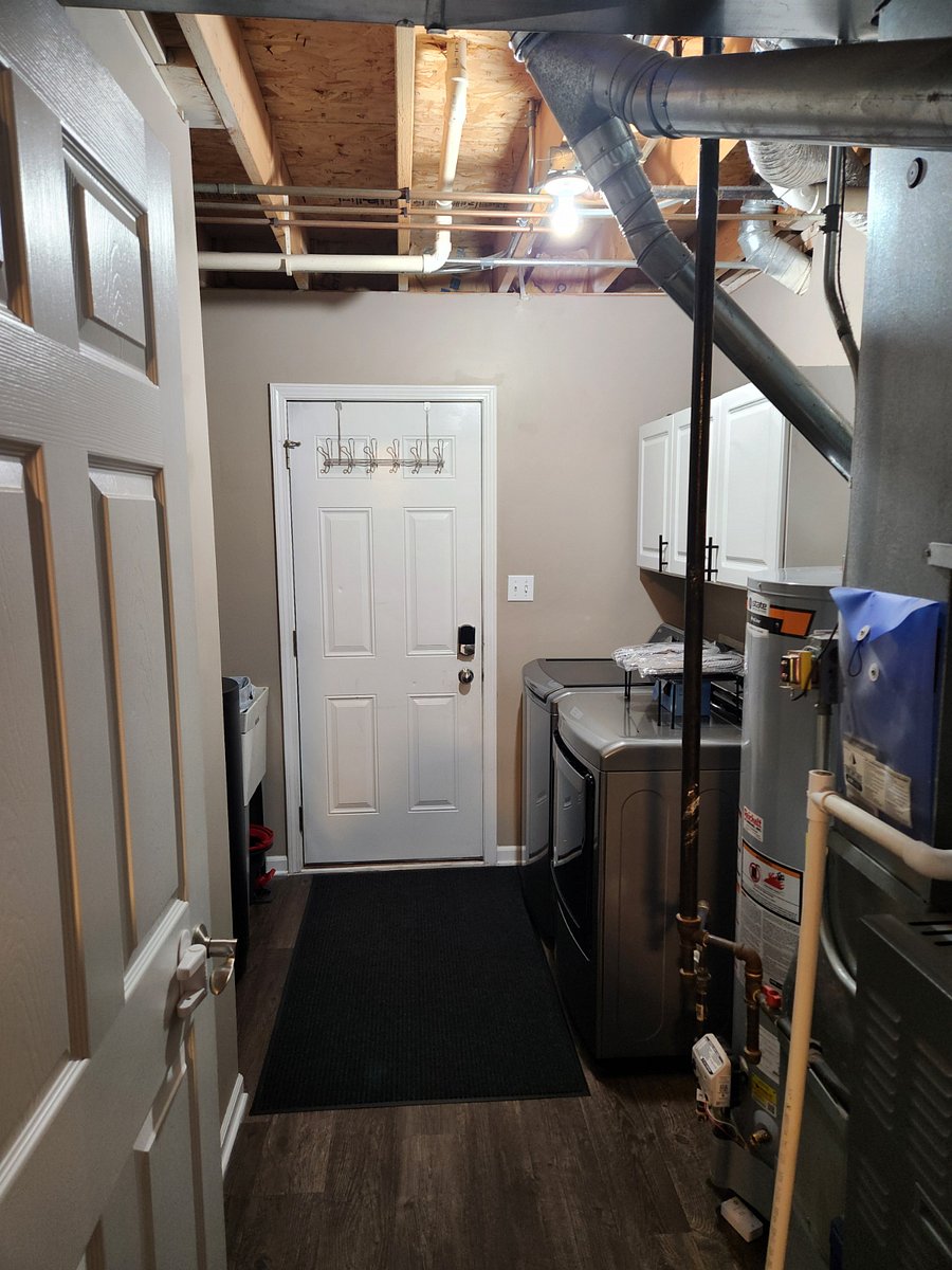 Furnished Finder property 817674_1 photo 22