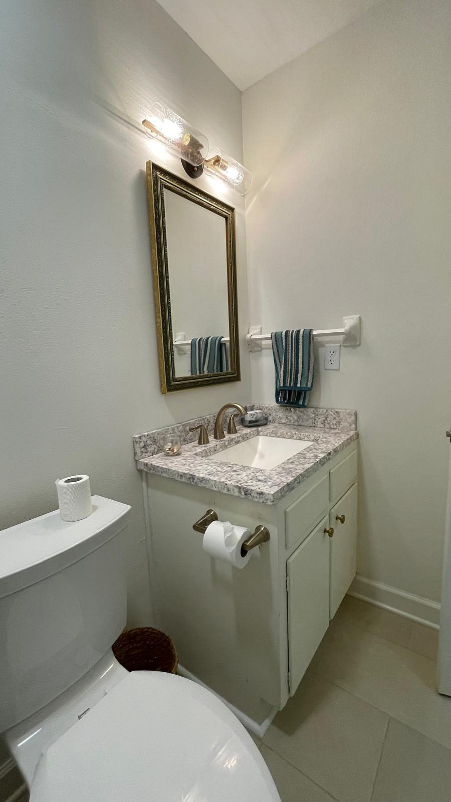 Furnished Finder property 817680_1 photo 15