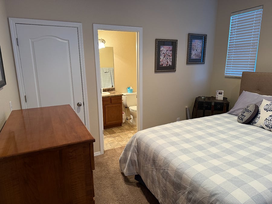 Furnished Finder property 817686_1 photo 2