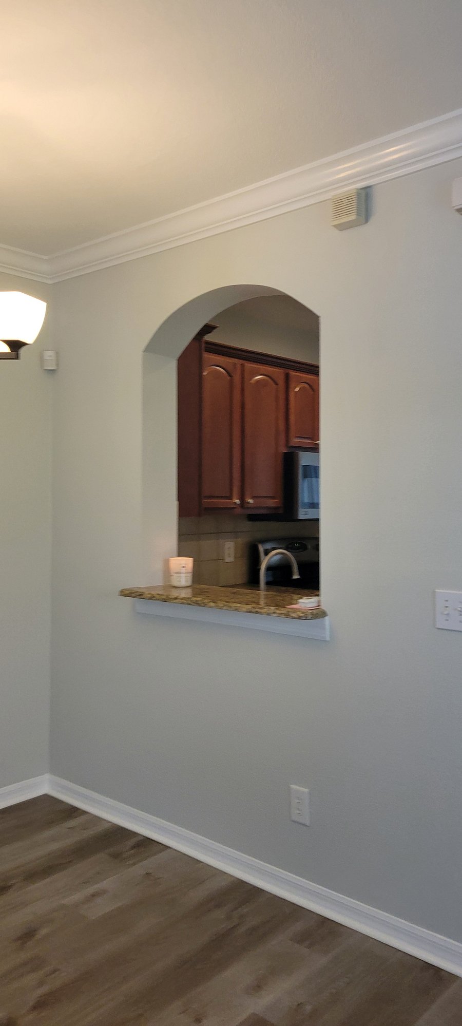 Kitchen bar