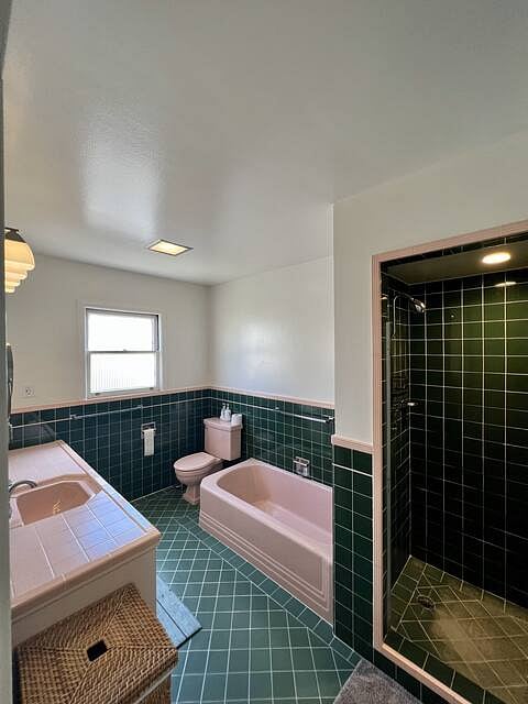 Furnished Finder property 817708_1 photo 16