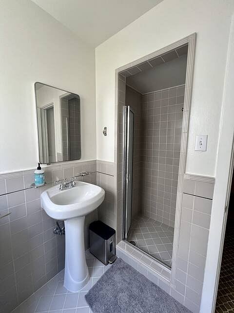 Furnished Finder property 817708_1 photo 18