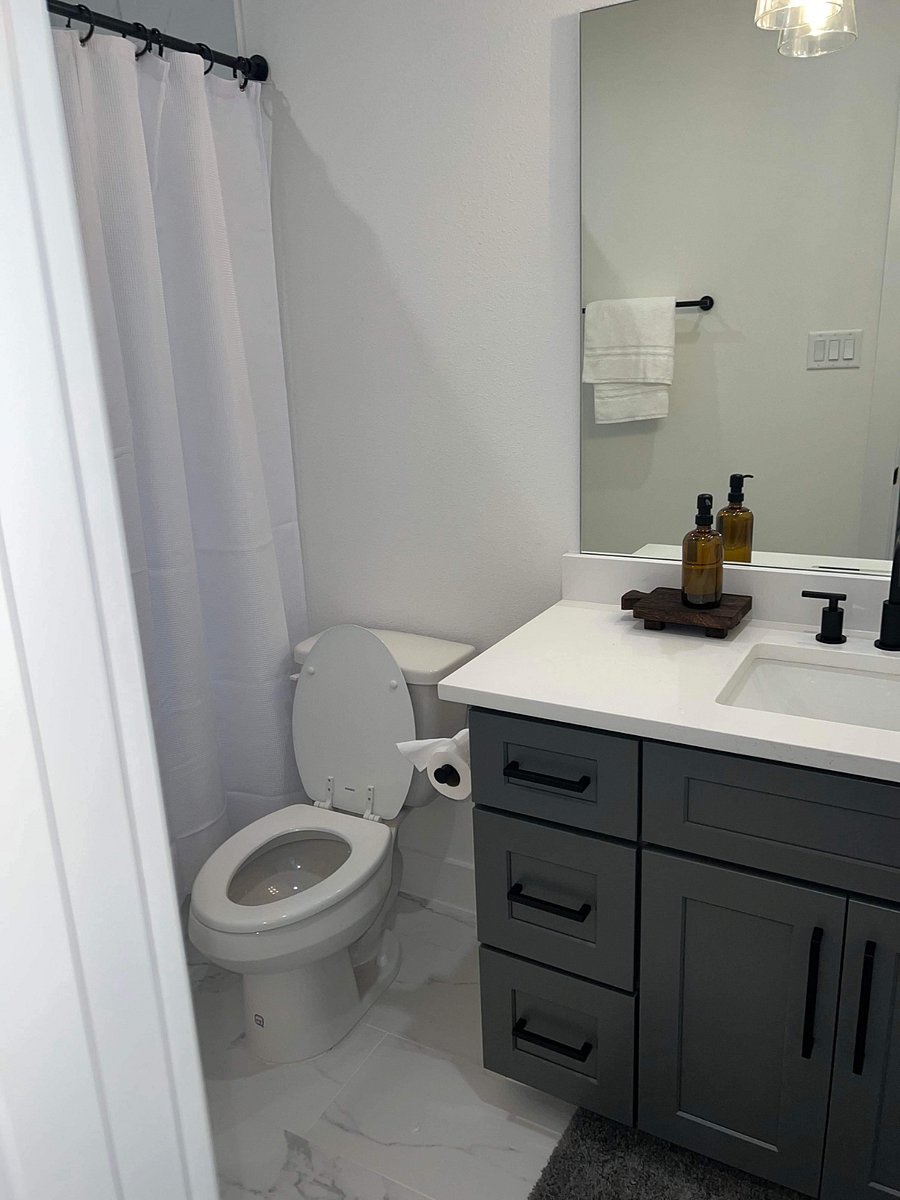Furnished Finder property 817721_1 photo 3