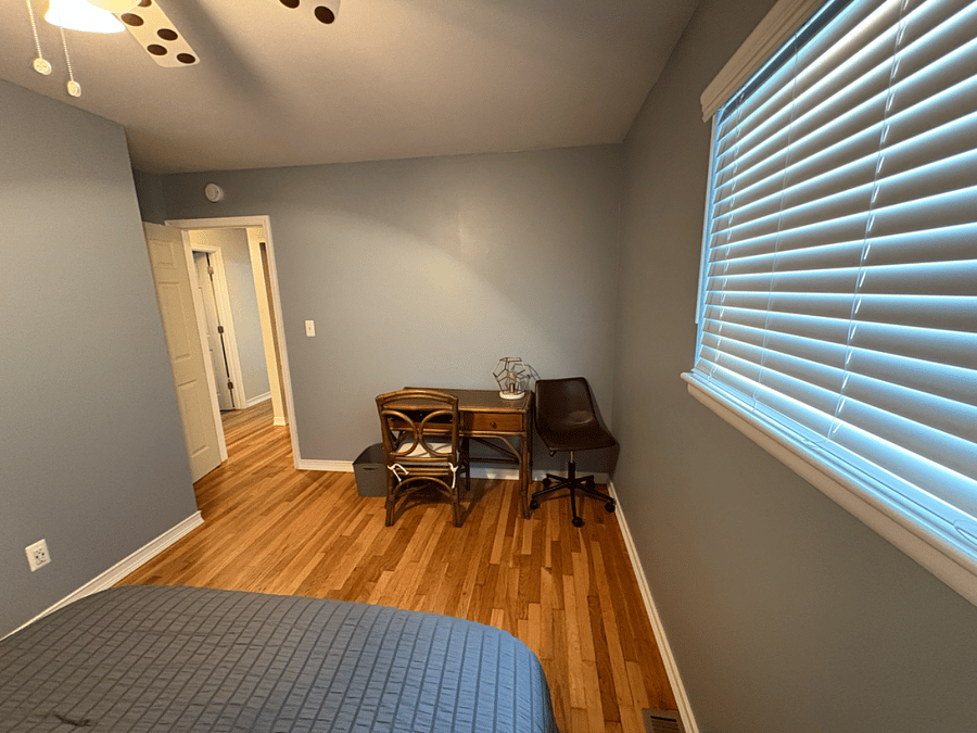 Second bedroom