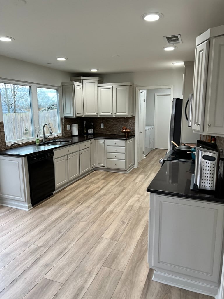 Furnished Finder property 817761_1 photo 5