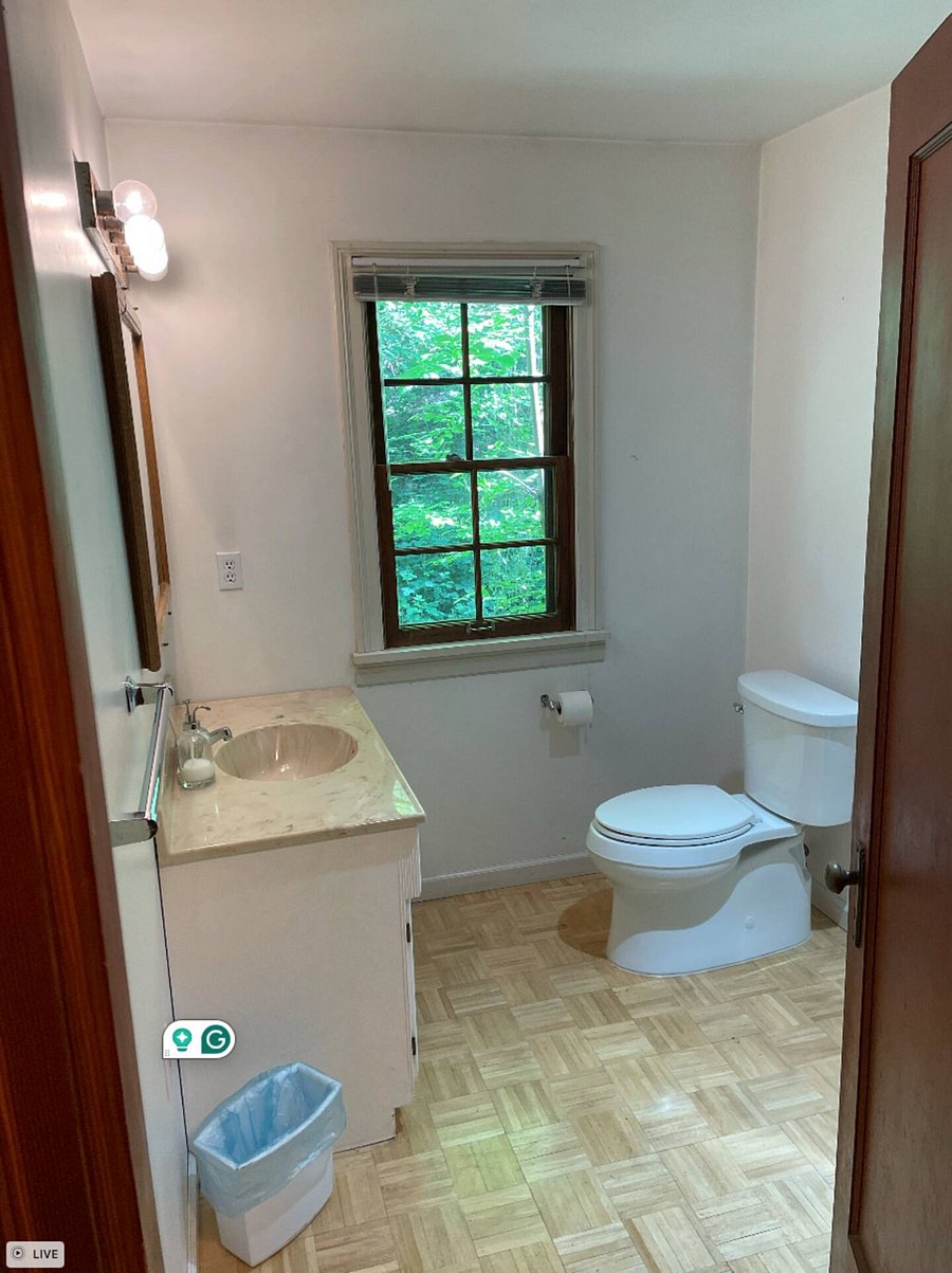 Bathroom #1 
