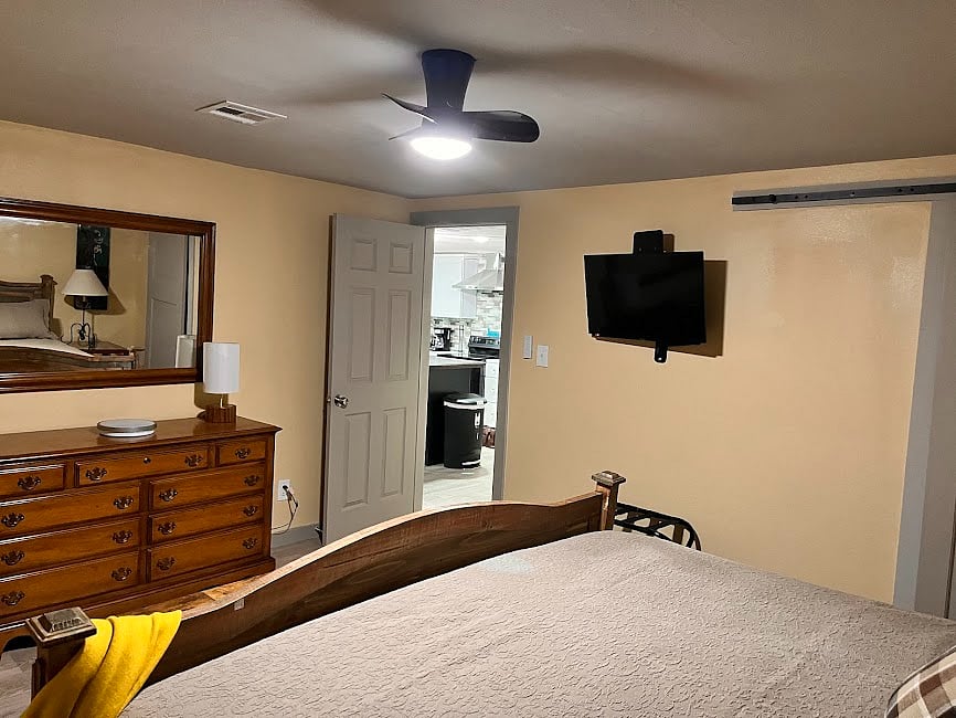 Furnished Finder property 817881_1 photo 6