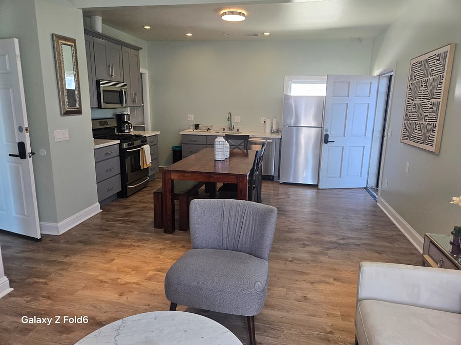 Furnished Finder property 817903_1 photo 15