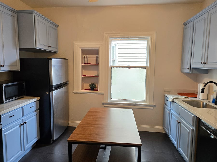 Furnished Finder property 817903_2 photo 8