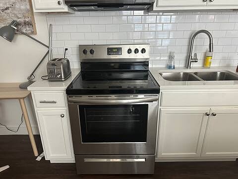 Furnished Finder property 817910_1 photo 11