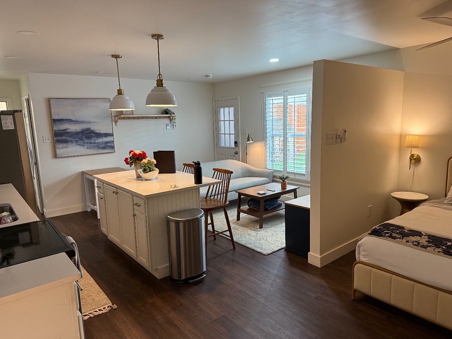 Furnished Finder property 817910_1 photo 12