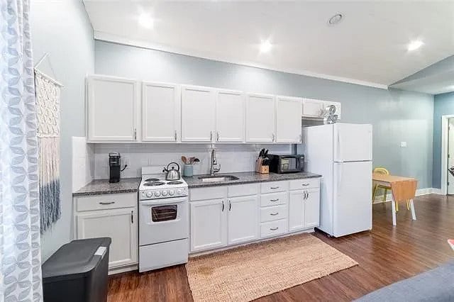 Furnished Finder property 817910_2 photo 8