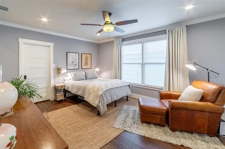 This master suite couldn't be any more relaxing, bed swapped out for a King bed.