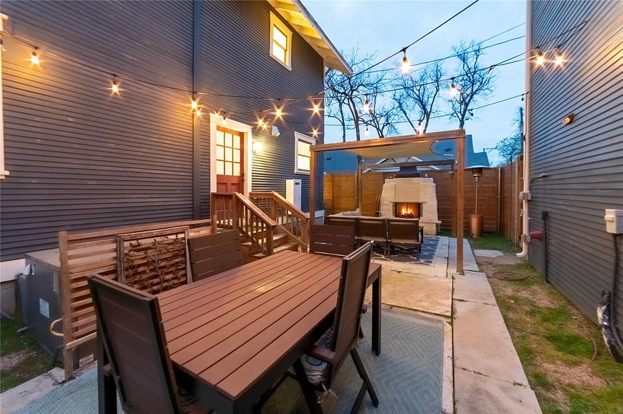 Warmer days ahead call for al fresco dining!