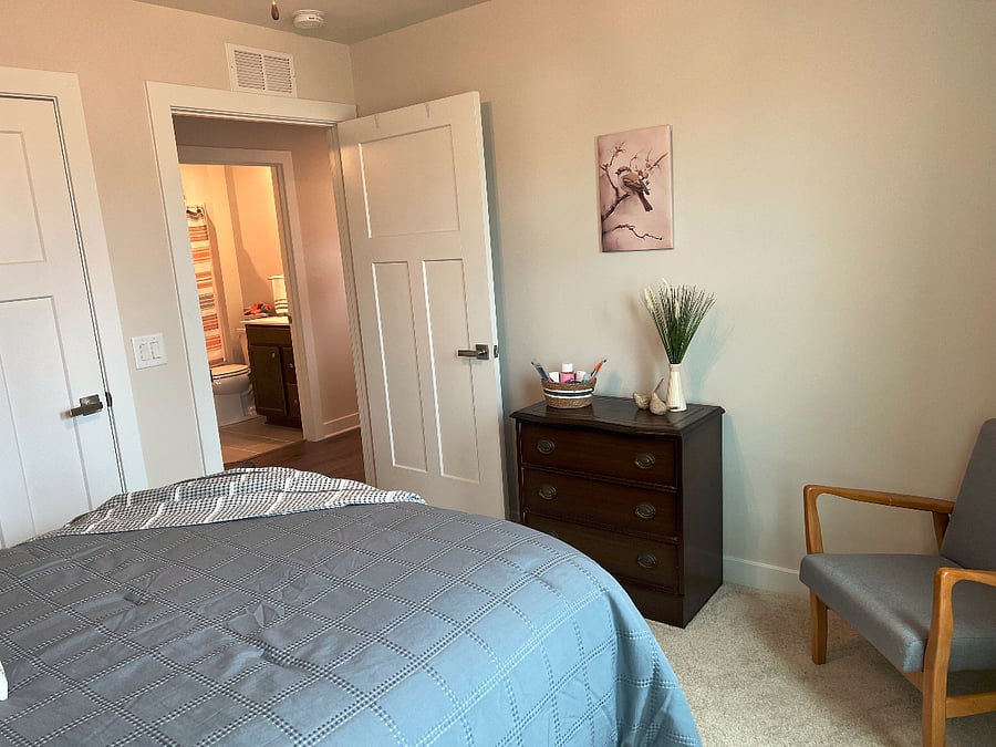 Furnished Finder property 817924_1 photo 6