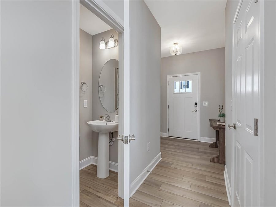 Furnished Finder property 817940_1 photo 6