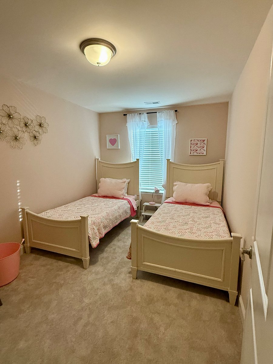 Furnished Finder property 817940_1 photo 41
