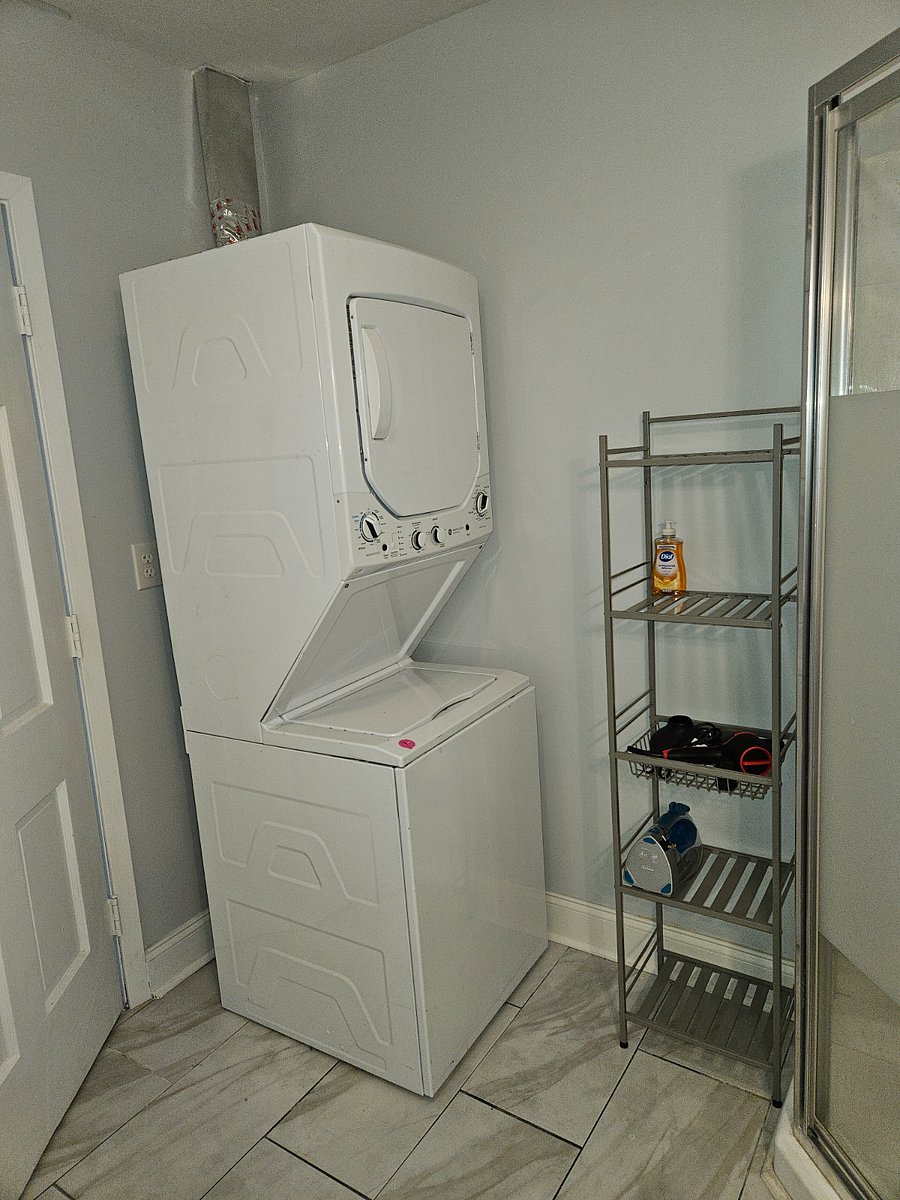 Furnished Finder property 817945_1 photo 7