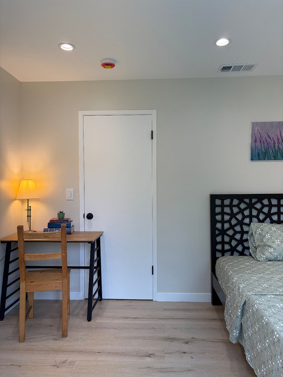 Furnished Finder property 817967_1 photo 10