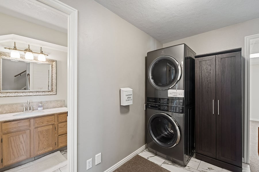 Furnished Finder property 817986_1 photo 9