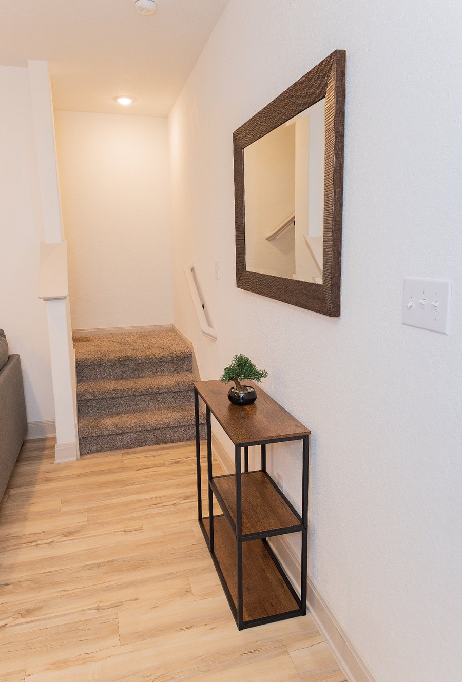 Furnished Finder property 818005_1 photo 9