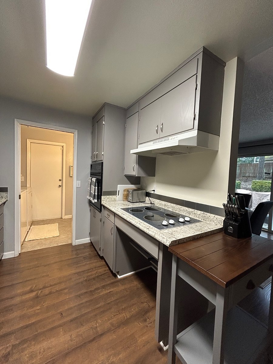 Furnished Finder property 818024_1 photo 1