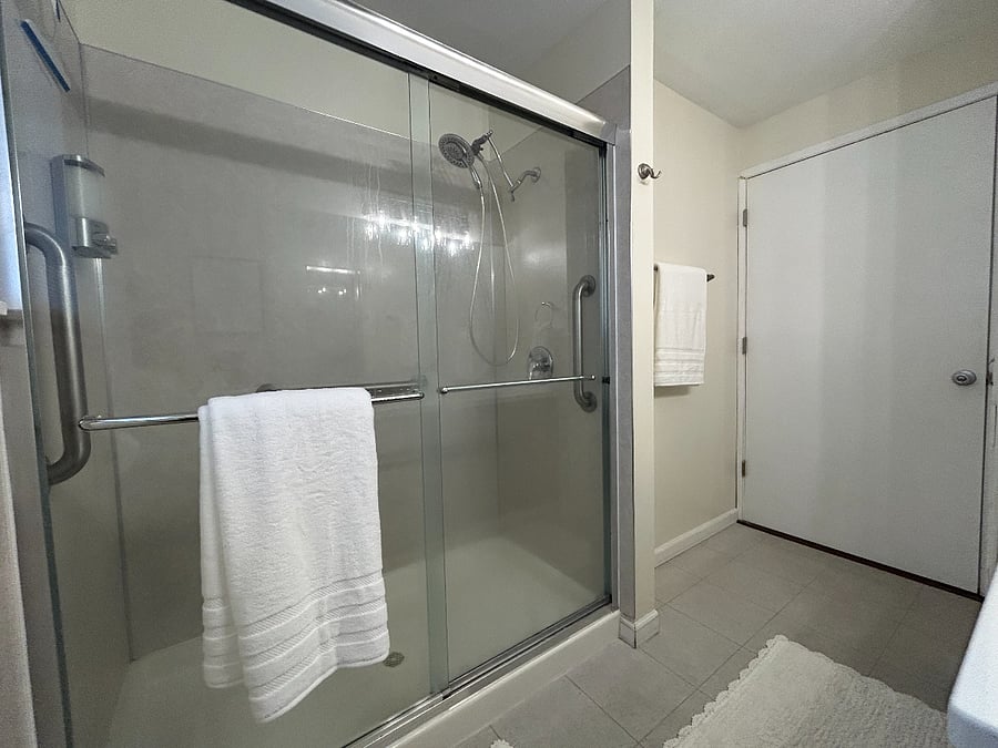 Furnished Finder property 818024_1 photo 7