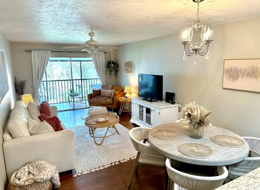 Furnished Finder property 818030_1 photo 3