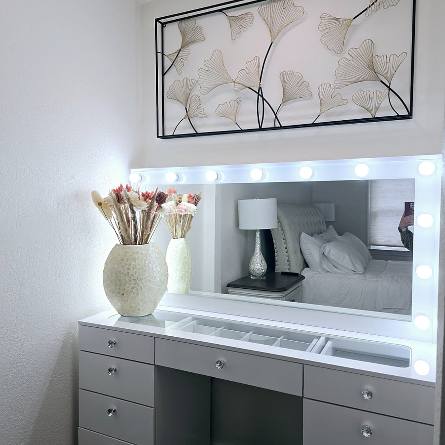 Makeup Vanity