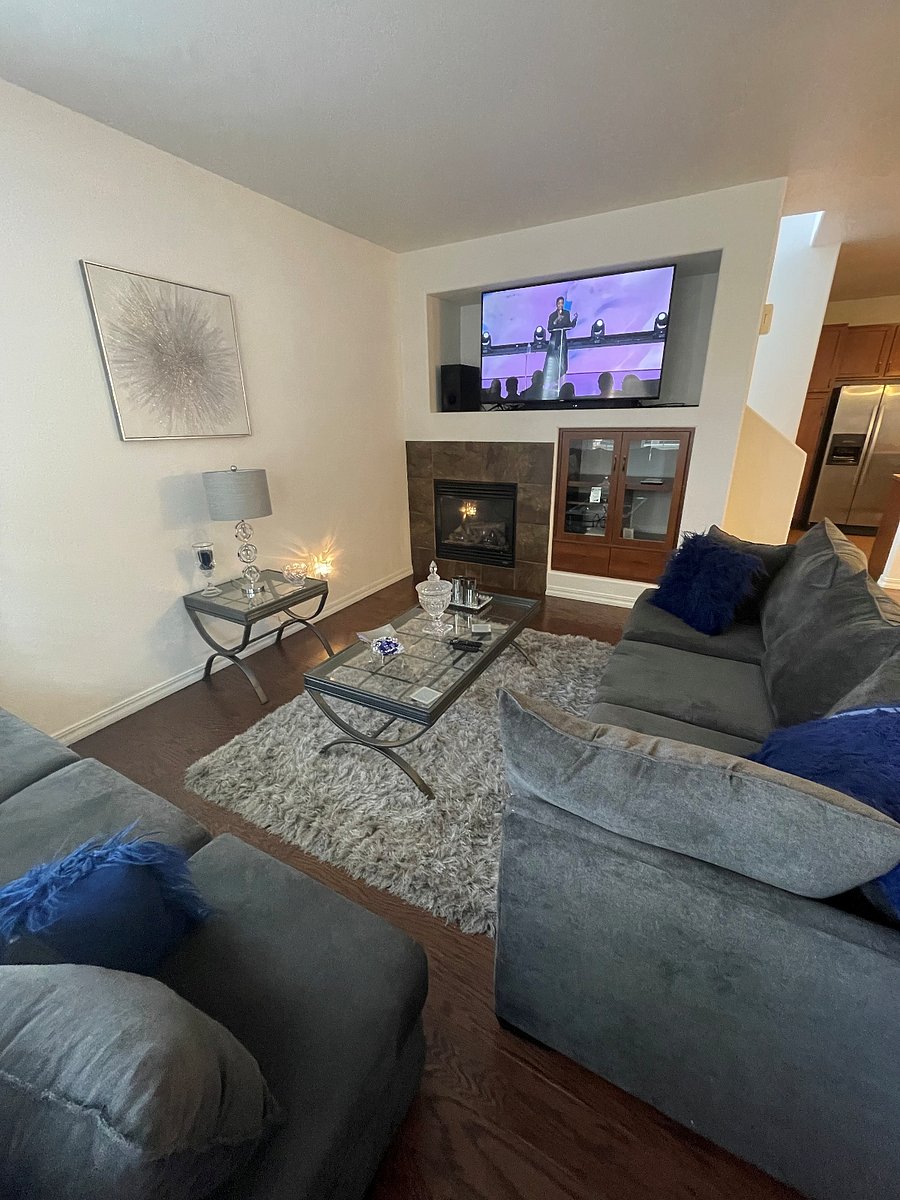 Living Room with Fireplace
