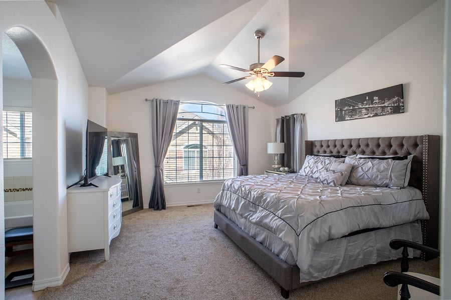 Oversized master bedroom, upstairs 
